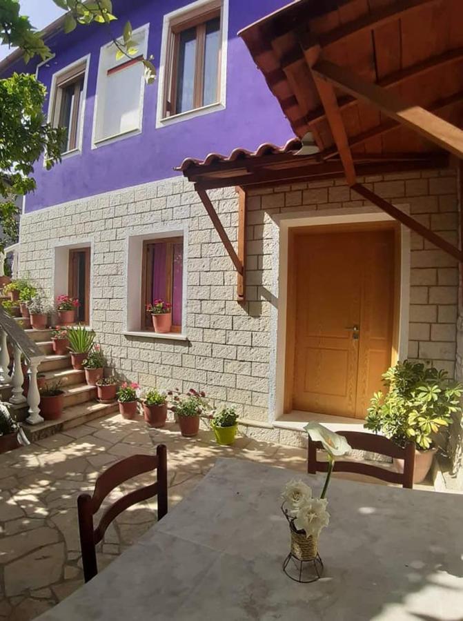 Guesthouse Hlias Gloria Berat Luaran gambar