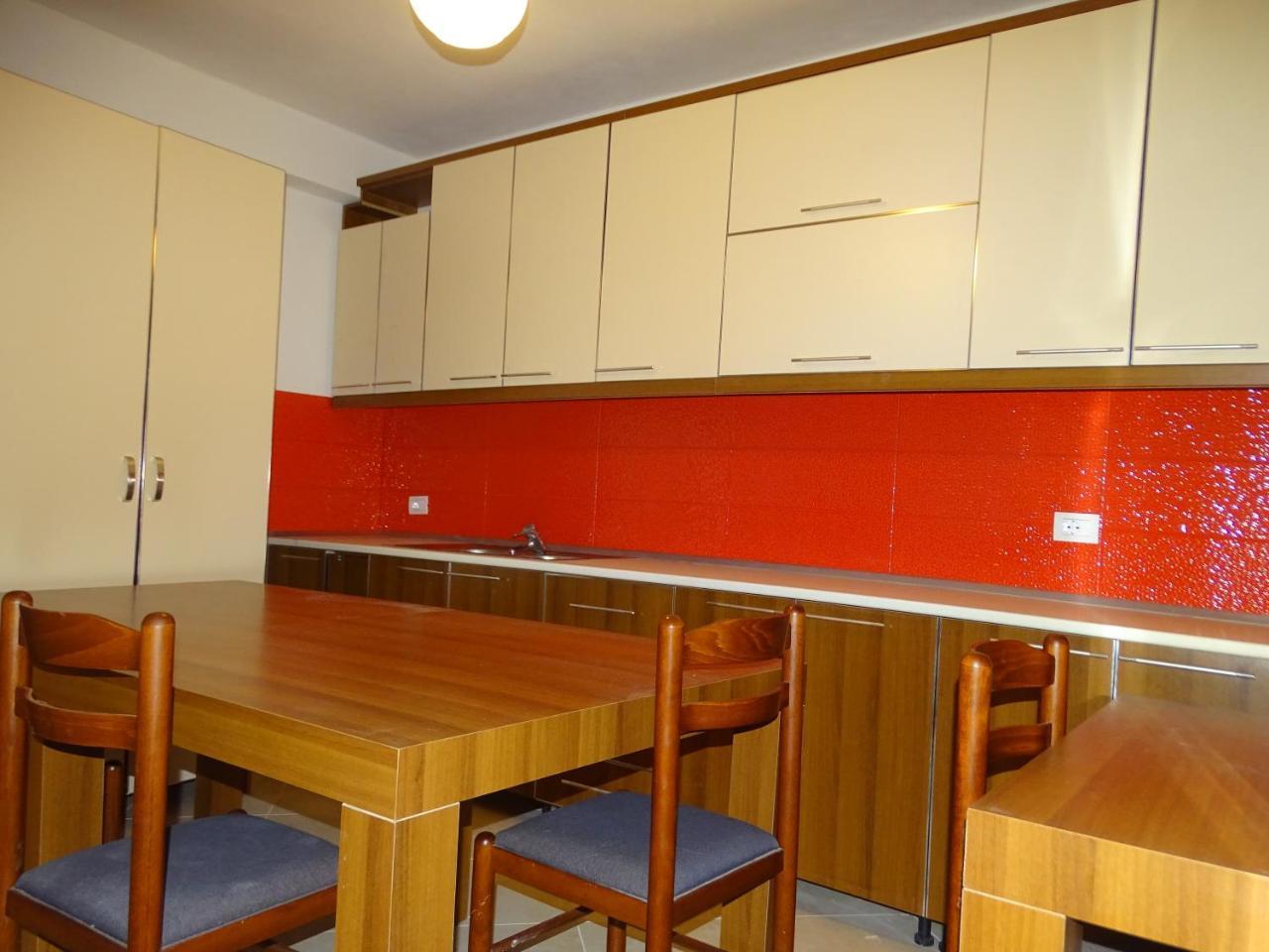 Guesthouse Hlias Gloria Berat Luaran gambar