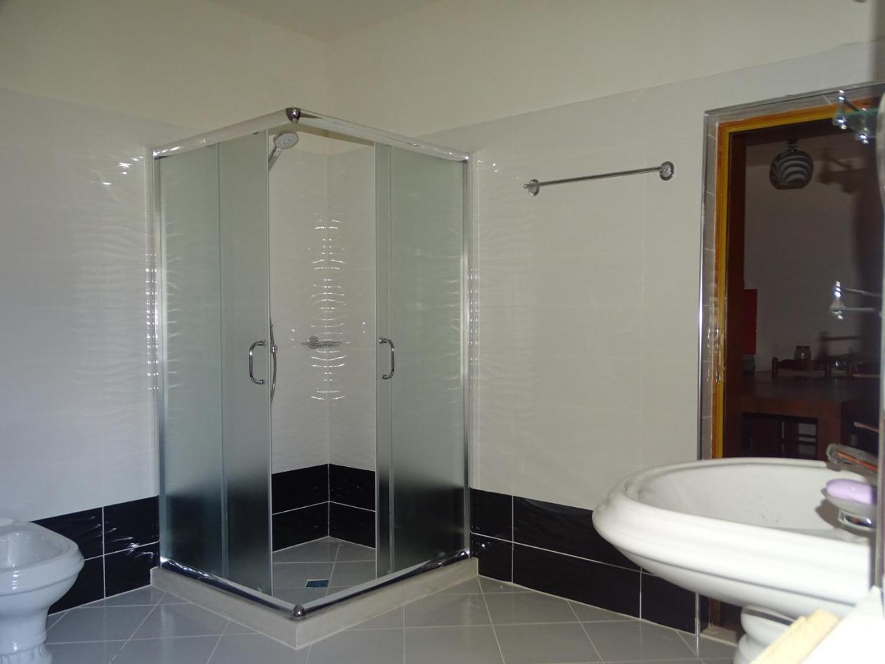 Guesthouse Hlias Gloria Berat Luaran gambar