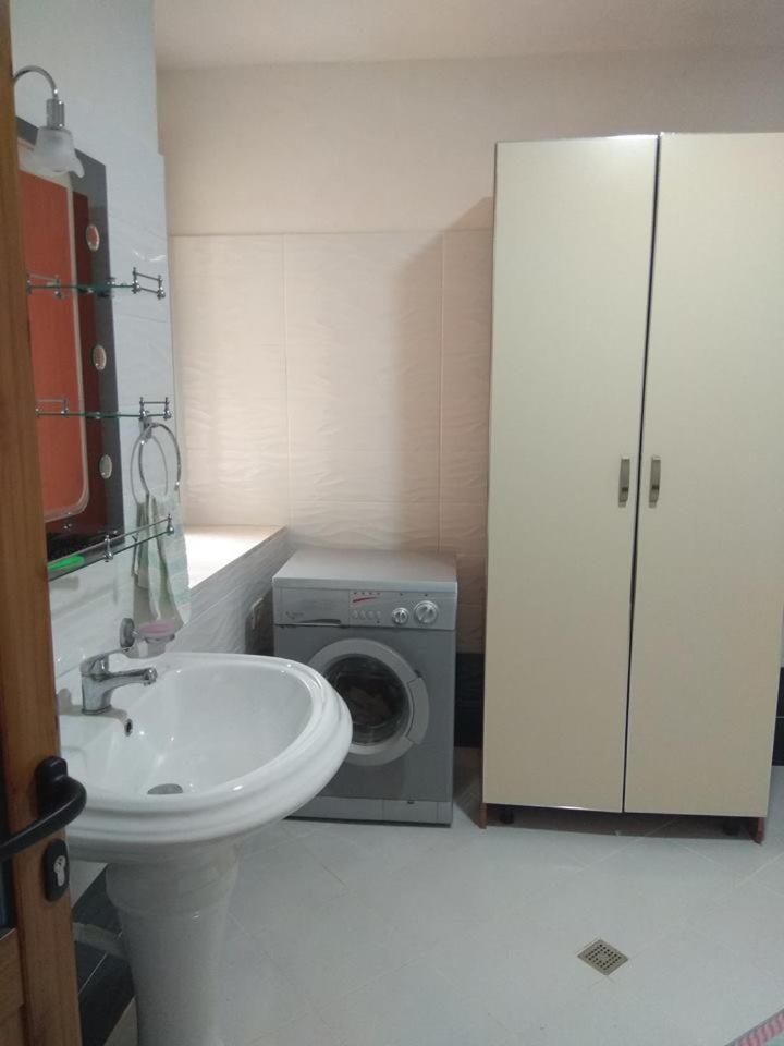 Guesthouse Hlias Gloria Berat Luaran gambar